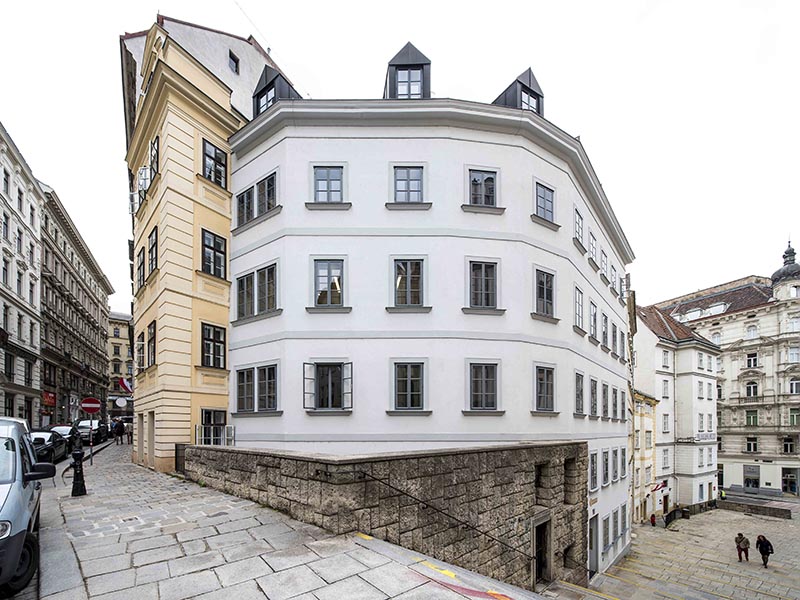 Fassade Bürohaus 1010 Wien saniert